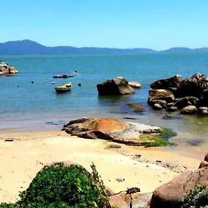 Casa de Férias Casa Frente Mar, Governador Celso Ramos
